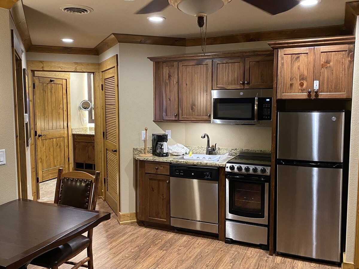 Gatlinburg vacation condo by owner